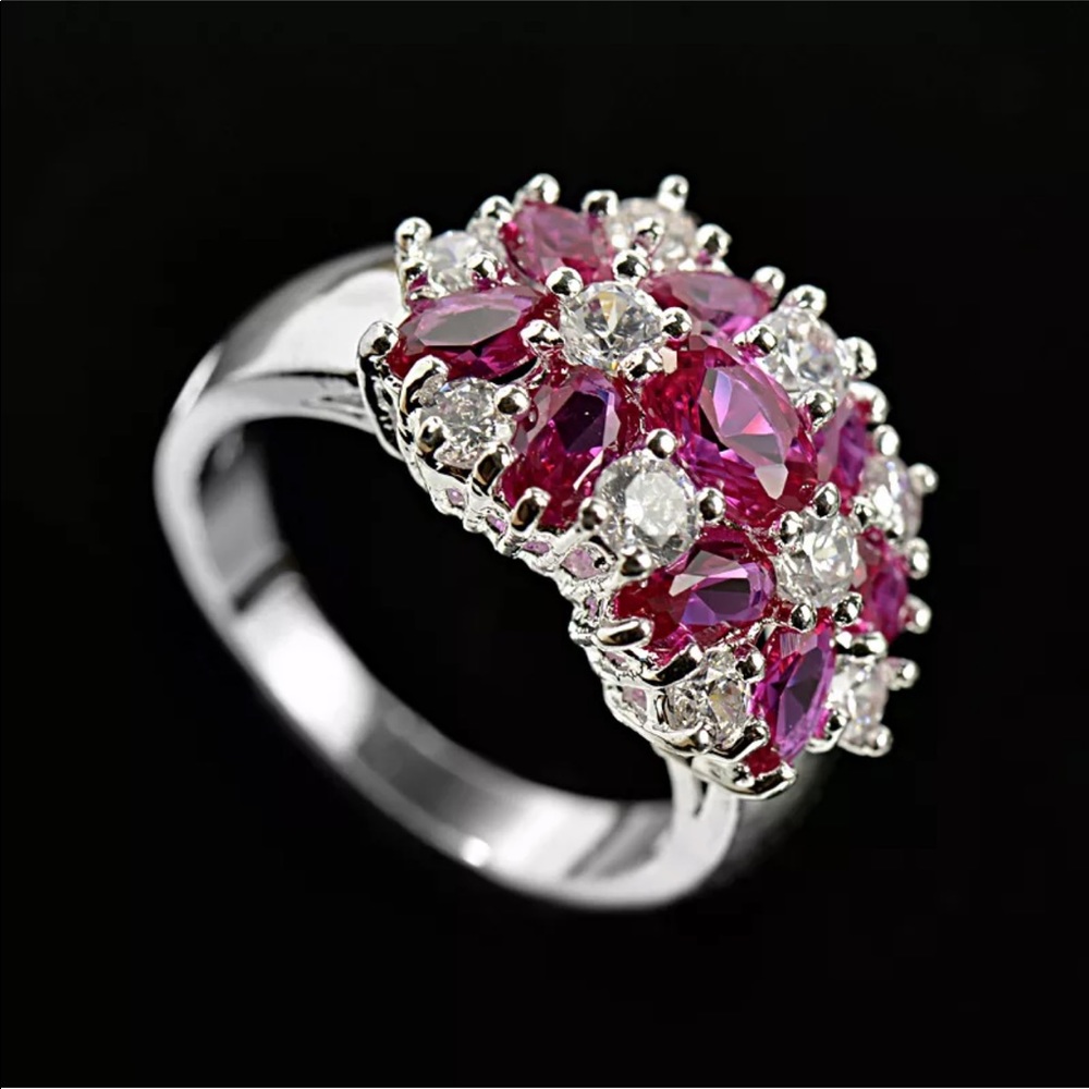 Ring - Picture 4 of 4